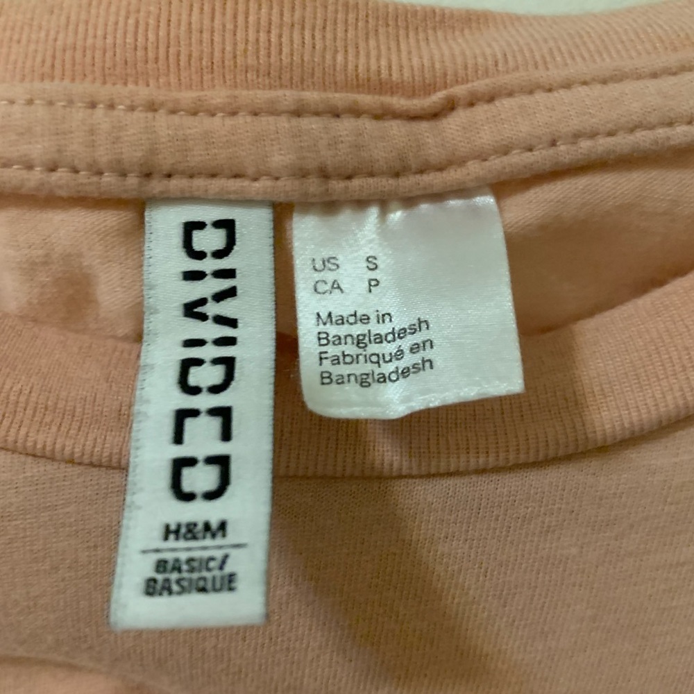 basic tee - Picture 2 of 2